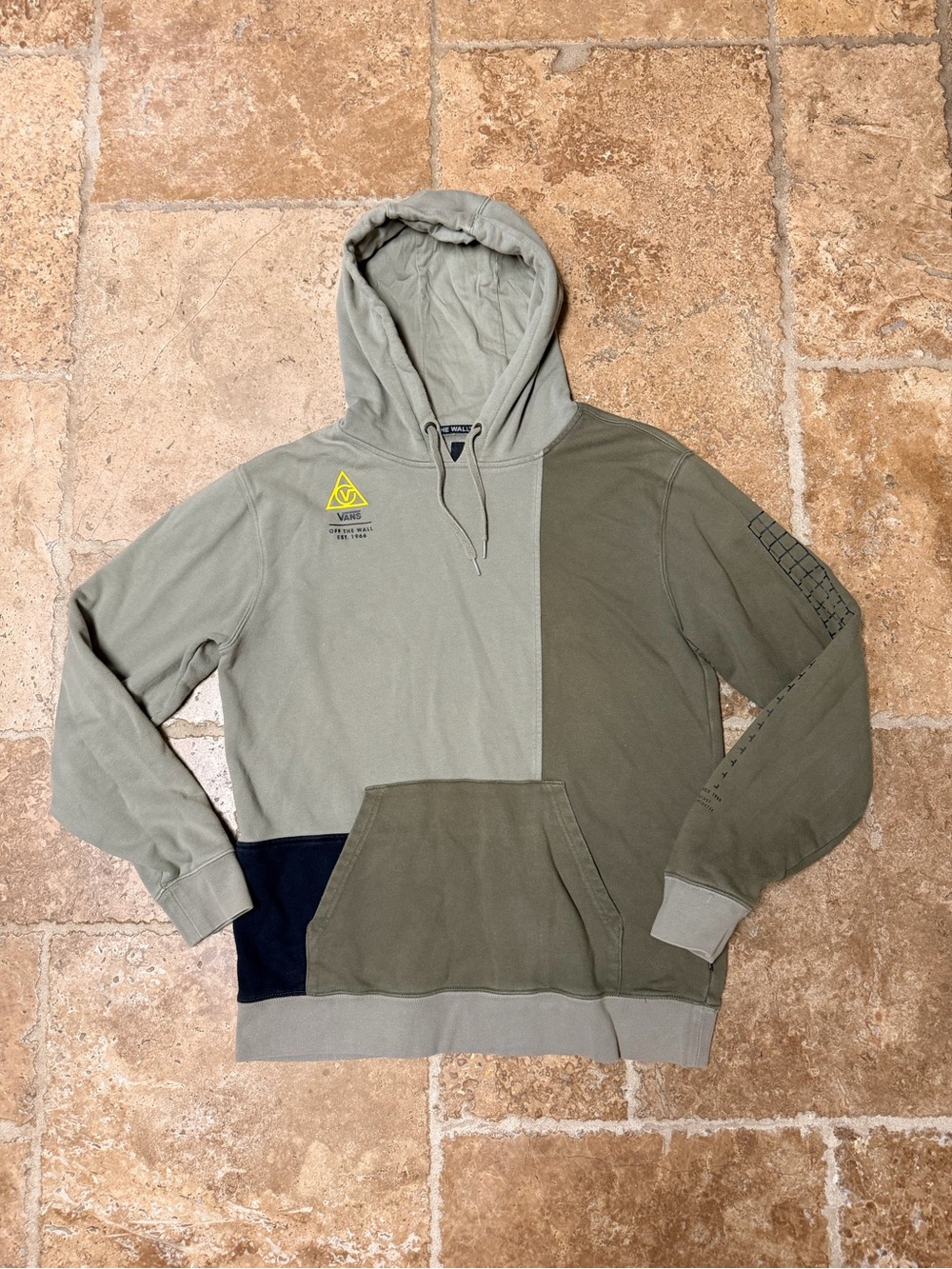Vans Men's Size Medium Two-Tone Grayish & Dark Olive Patchwork Hoodie Sweatshirt